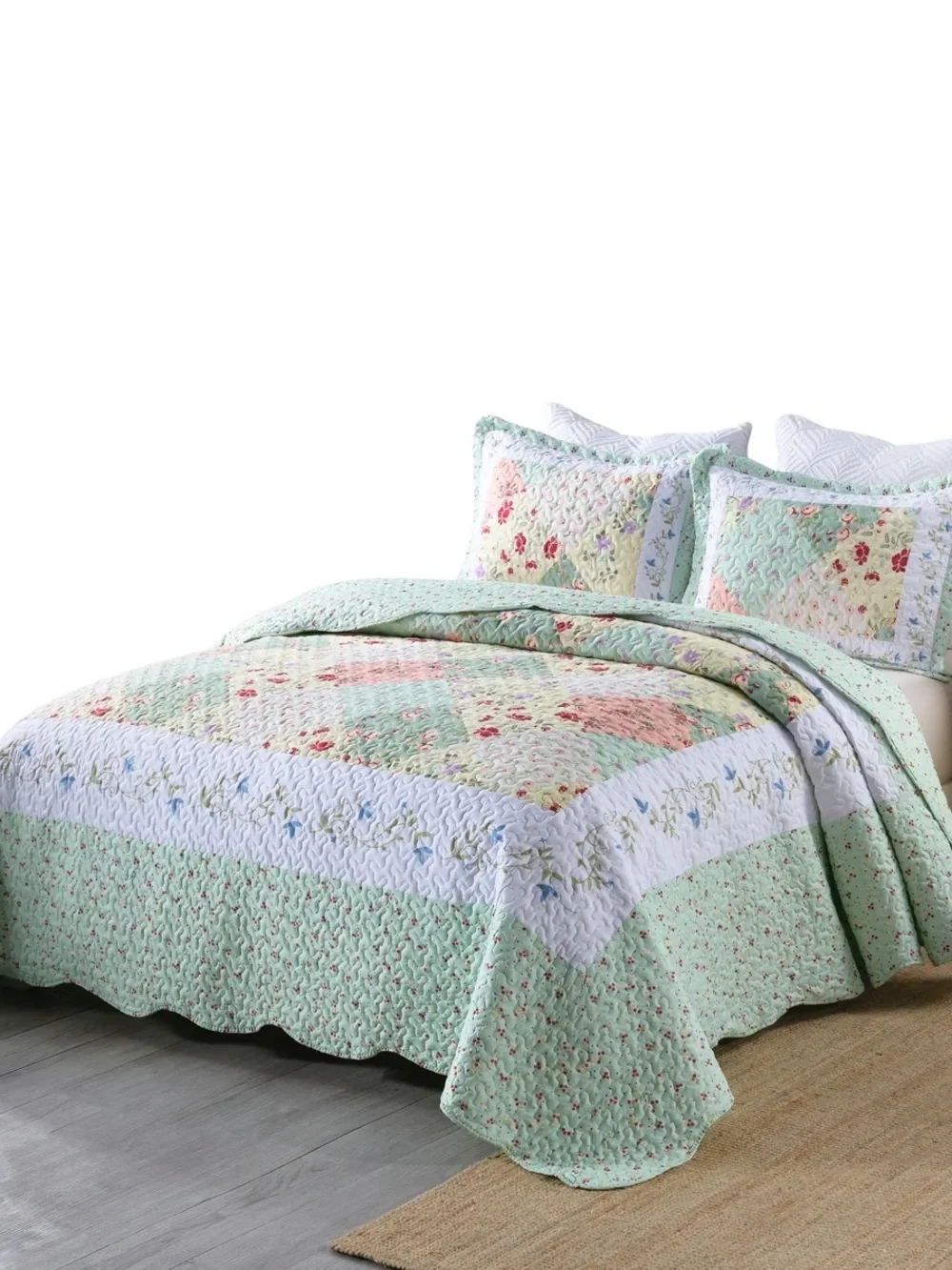 3 PIECE FLORAL PATCHWORK QUILT SET – LIGHTWEIGHT COTTAGE GARDEN BEDSPREAD